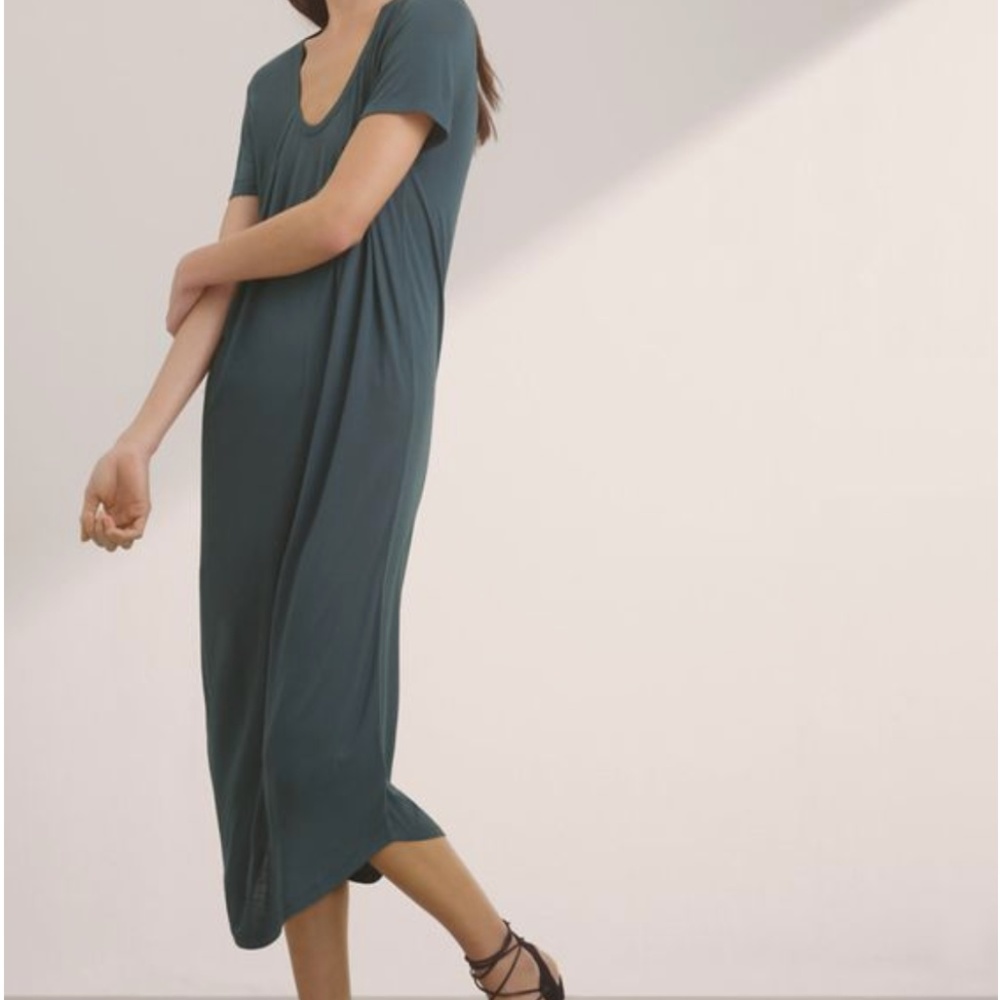 [Talula] short-sleeve black midi dress